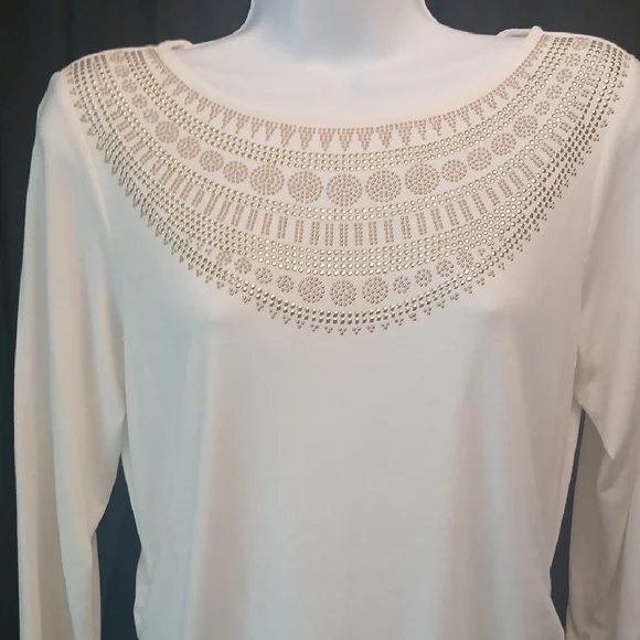 Ruby Rd. Ivory Top with Gold Accents - Picture 7 of 7